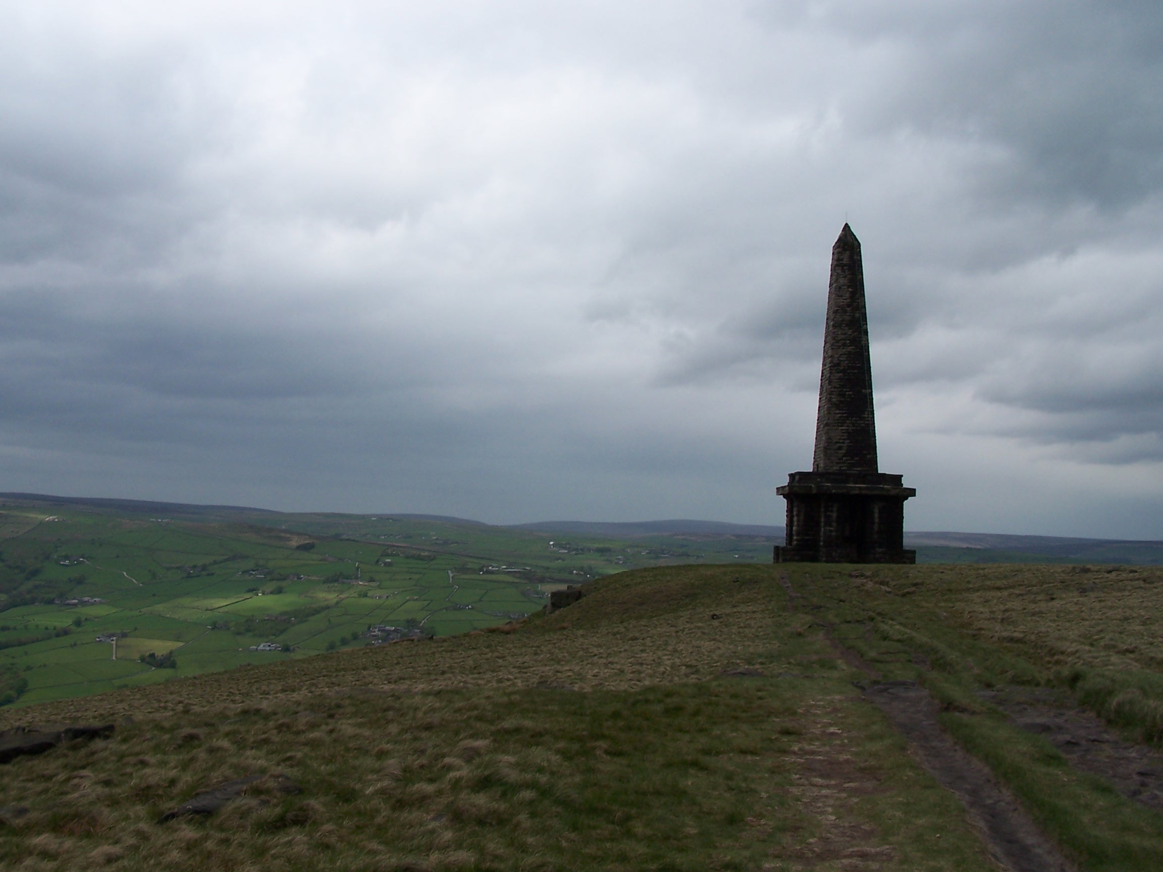 Stoodley Pike